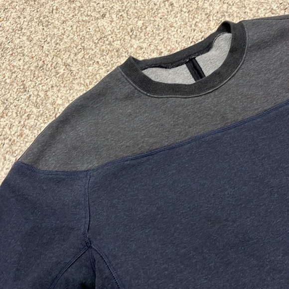 Lululemon Men's Revolve Long Sleeve Crew Neck Sweatshirt Sz M Active Lounge - Picture 2 of 8